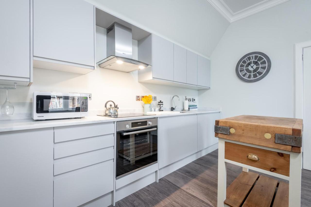 South Street Luxury Apartment * Central * Sleeps 4 St Andrews Dış mekan fotoğraf