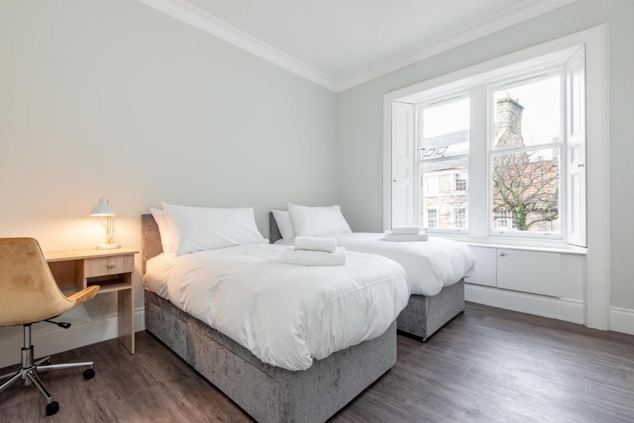 South Street Luxury Apartment * Central * Sleeps 4 St Andrews Dış mekan fotoğraf